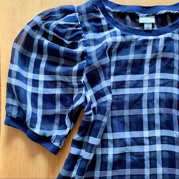 ✨ a new day Navy and White Plaid Sheer Top - S - Picture 5 of 10